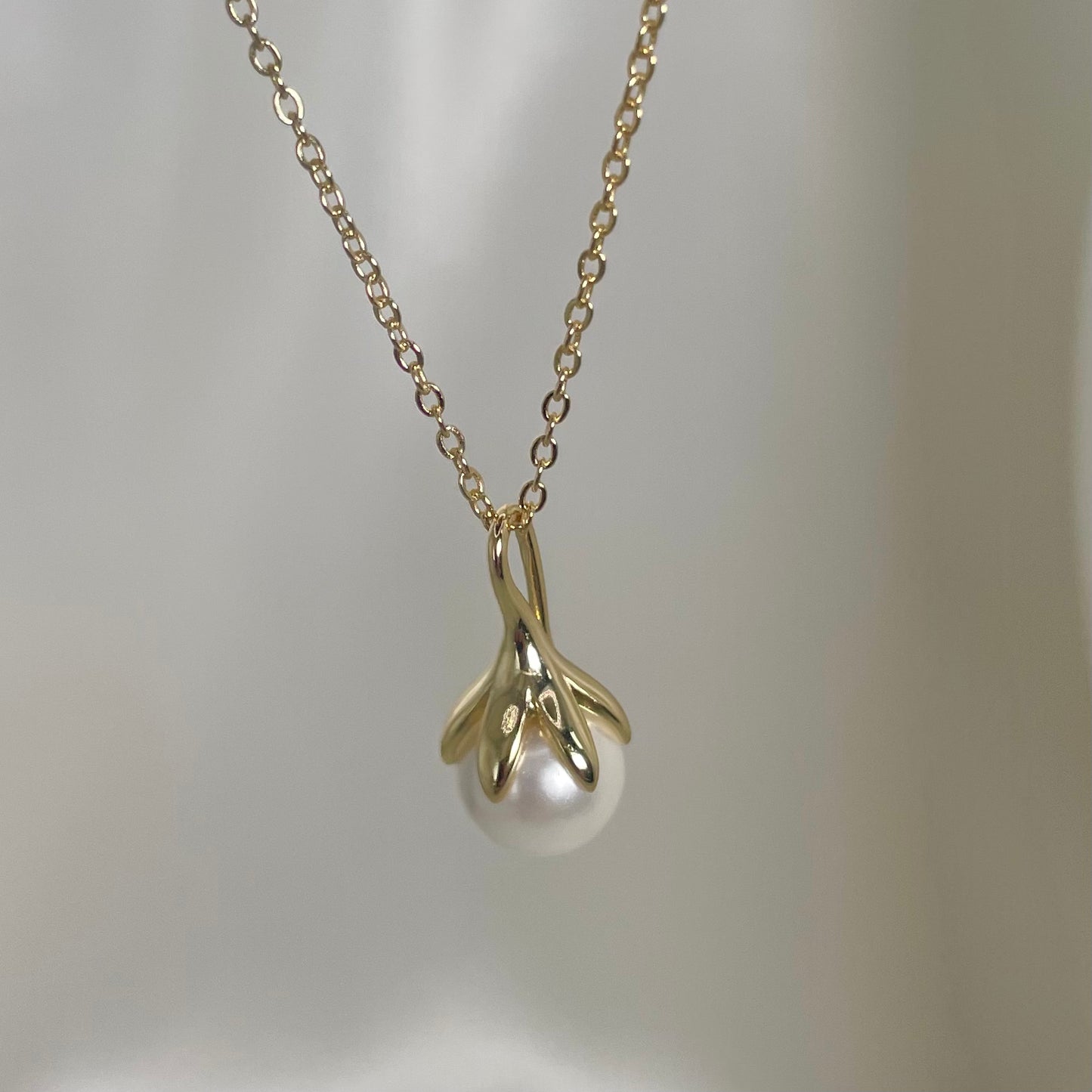 "ALELI PEARL" SILVER/GOLD NECKLACE